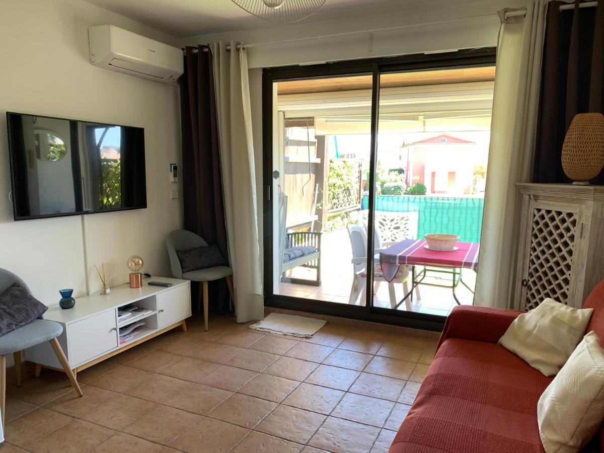 Appartement Rue De L'Amarrage A Port Grimaud Avec Terrasse Vue Canaux Et Garage מראה חיצוני תמונה