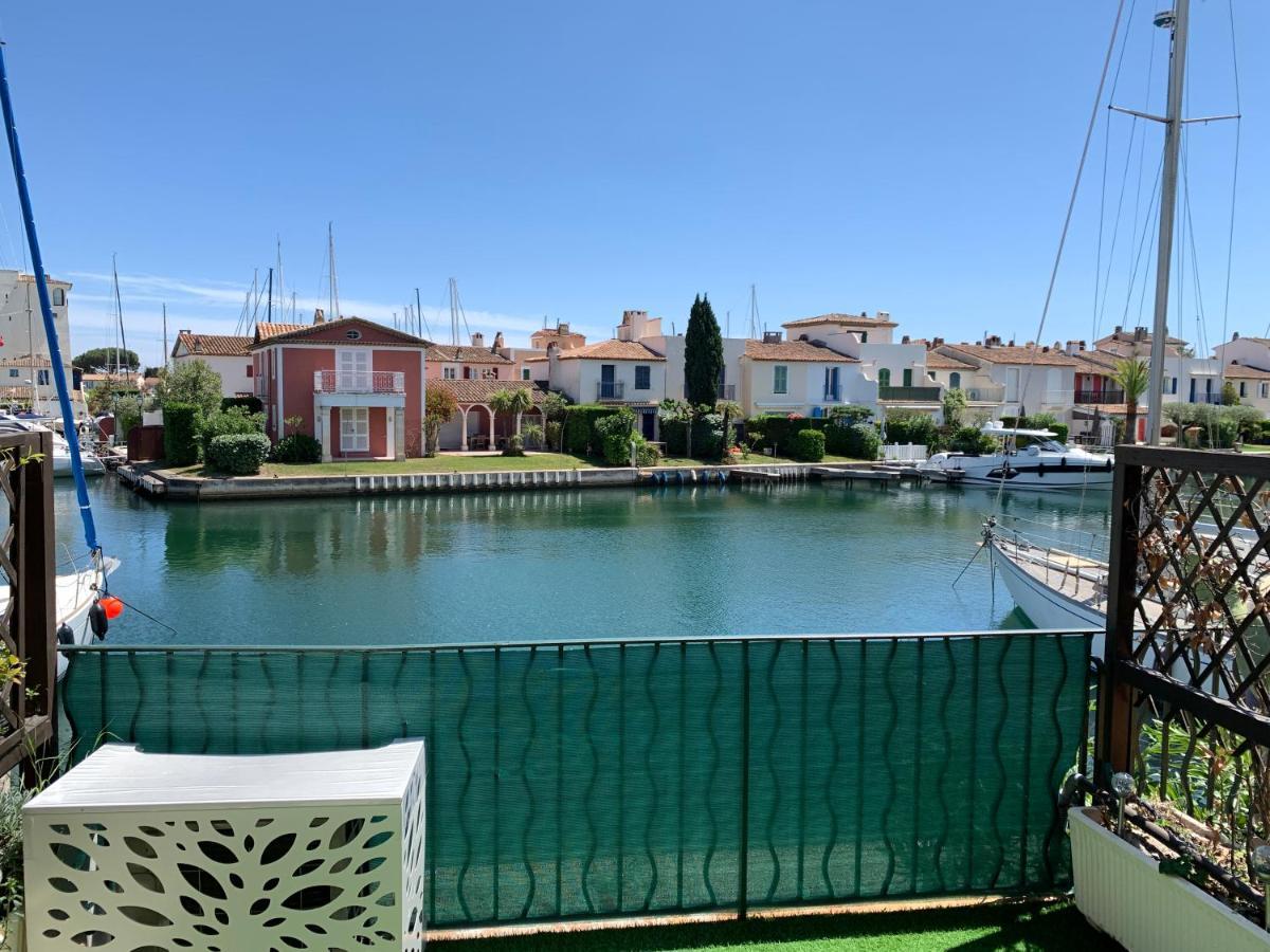 Appartement Rue De L'Amarrage A Port Grimaud Avec Terrasse Vue Canaux Et Garage מראה חיצוני תמונה